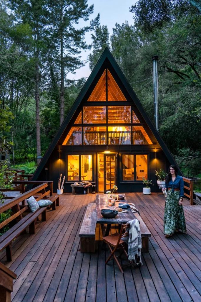 A-Frames Remain the Quintessential Mountain Vacation Retreat