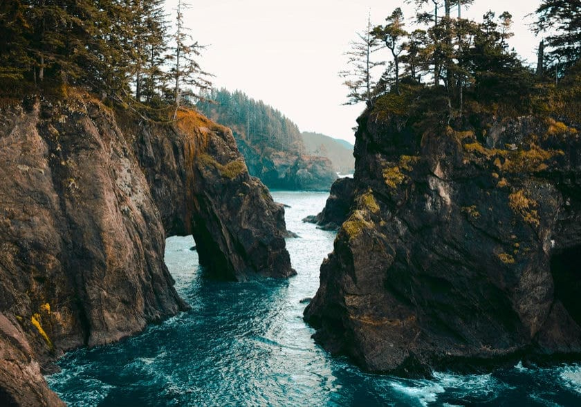 Scenic Synchronicity: State Parks and Preserves where Mountains and Sea Coexist